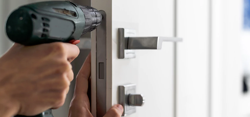 Locksmith For Lock Replacement Near Me in Rolling Hills Estates, CA